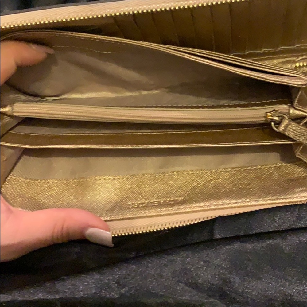 Gold wallet - Picture 4 of 5